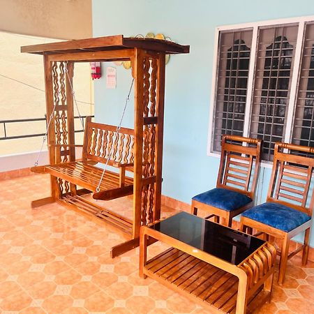 Dwaraka Guest House Tiruvannamalai Exterior photo