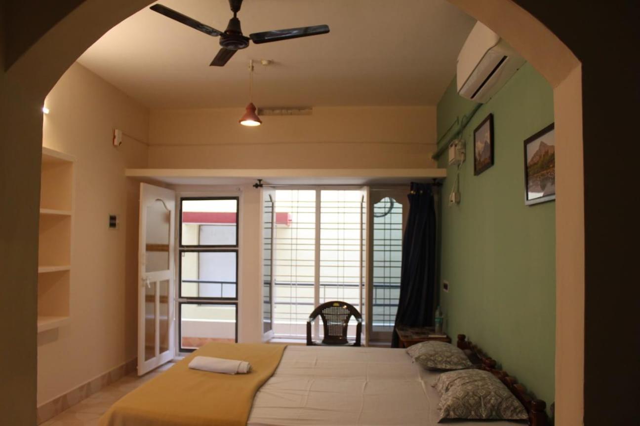 Dwaraka Guest House Tiruvannamalai Exterior photo